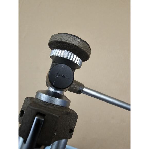 Vintage Mini Tripod Made In Japan - Picture 8 of 10